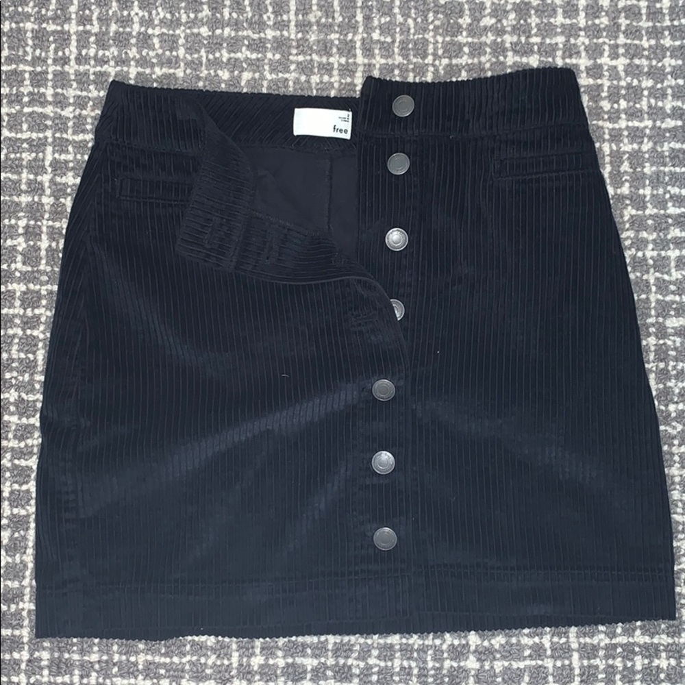 aritzia corduroy skirt